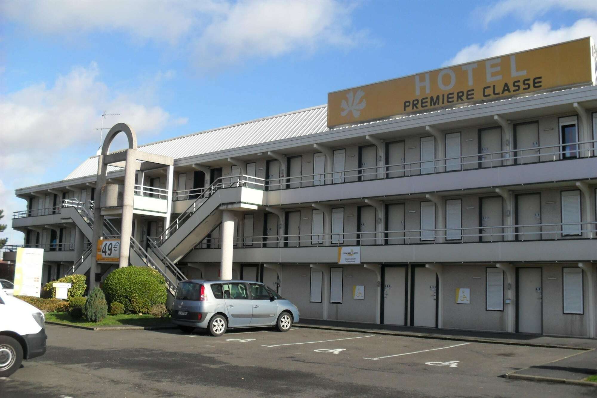 Premiere Classe Saint Ouen L'Aumone מראה חיצוני תמונה